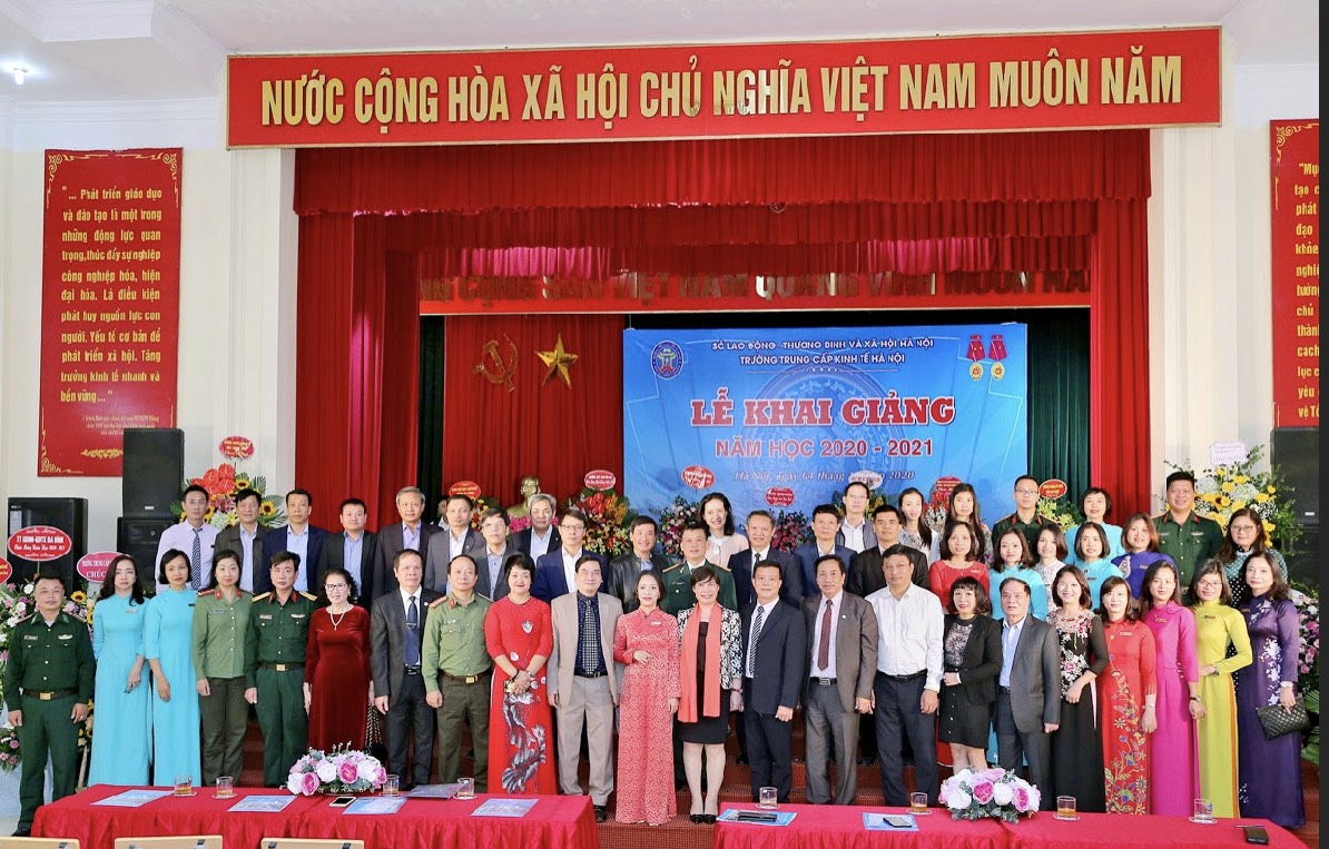 Trung Cấp Kinh Tế Hà Nội tổ chức khai giảng năm học 2020 - 2021